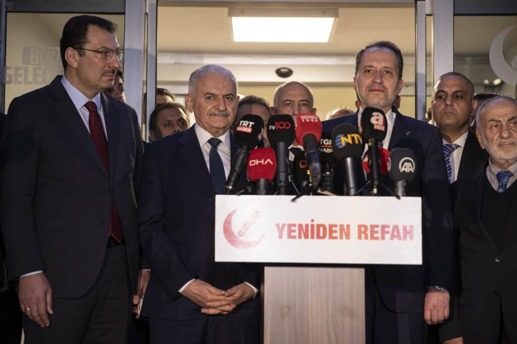 Yeniden Refah Partisi 'cumhur ittifakı'na katıldı; talebine itiraz geldi. (AA)