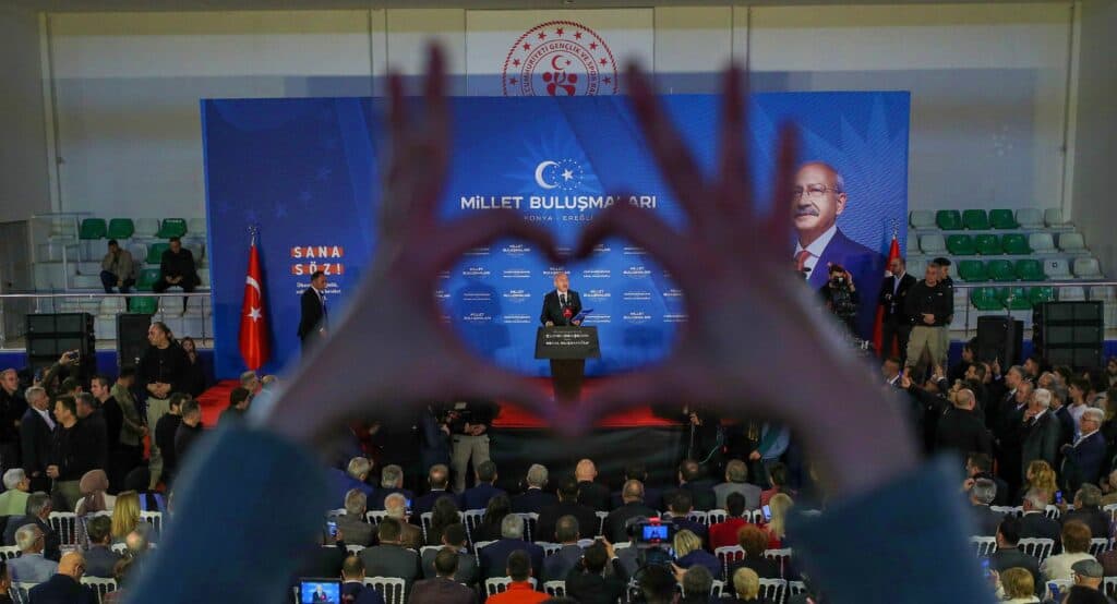 TDP Genel Başkanı Mustafa Sarıgül, Kemal Kılıçdaroğlu'nu destekleyecek. (CHP)