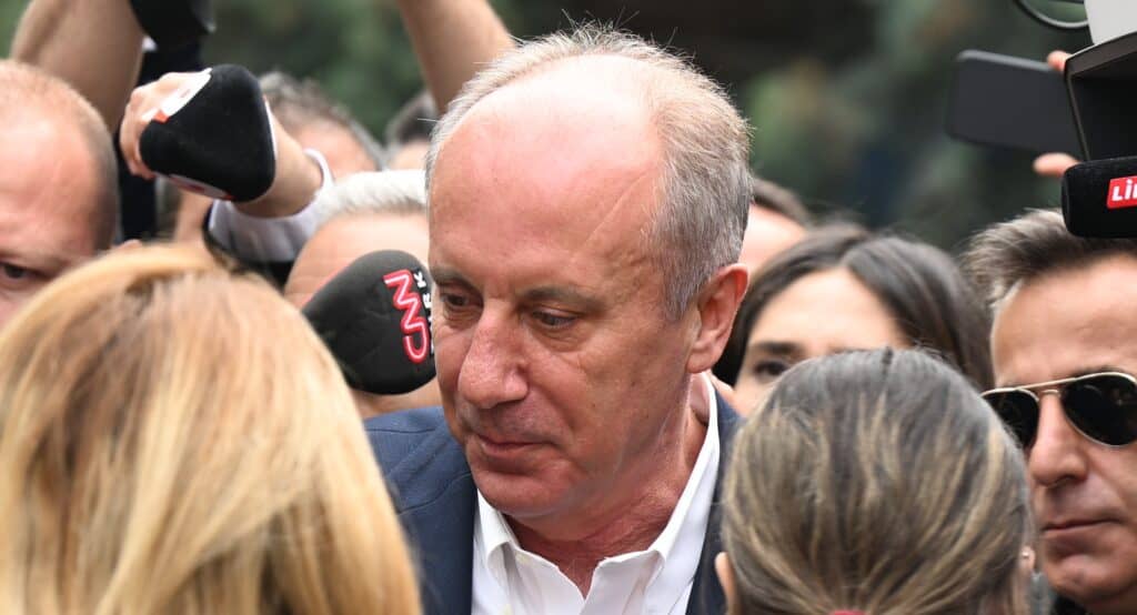 Muharrem İnce, adaylıktan çekilme gerekçesini açıkladı. (AA)