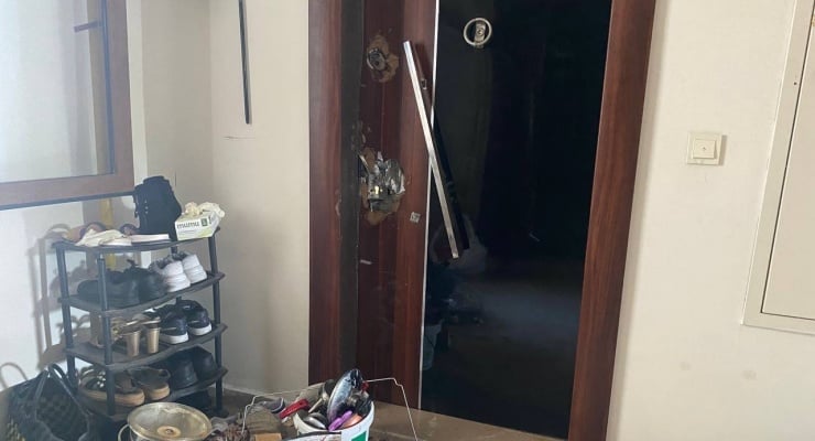 Şizofreni hastası kadın, psikolojik tedavi gördüğü sırada annesini ve anneannesini baltayla öldürdü.