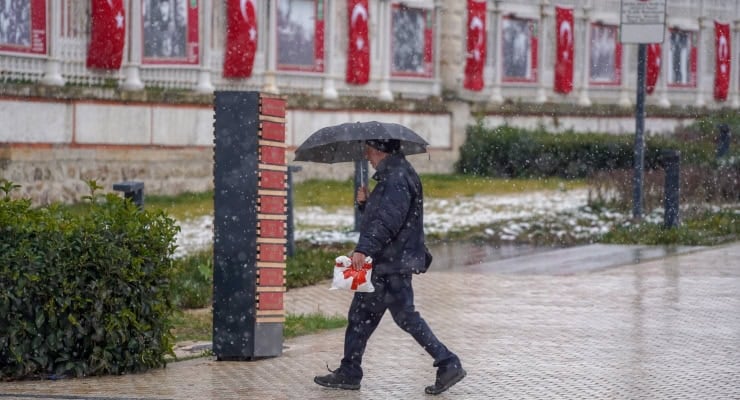Dokuz ilde kar ve sağanak yağış bekleniyor