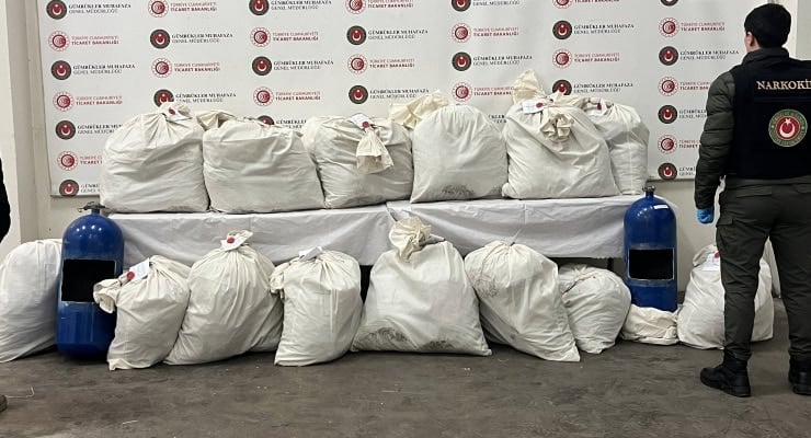 Ticaret Bakanlığı: 1,2 milyar liralık uyuşturucu imha edildi