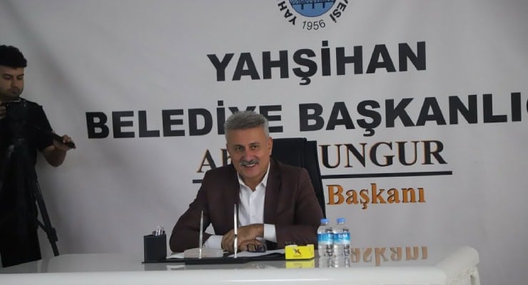 AKP'li Yahşihan Belediye Başkanı Ahmet Sungur görevden uzaklaştırıldı -  Diken