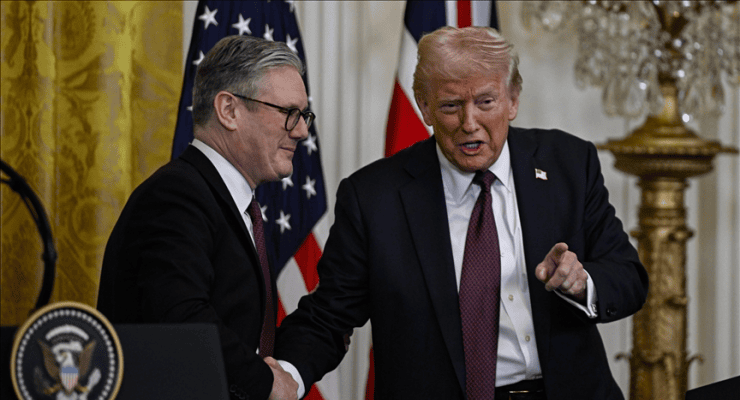 Trump'tan Britanya'ya İran sitemi: Starmer hiç yardımcı olmuyor