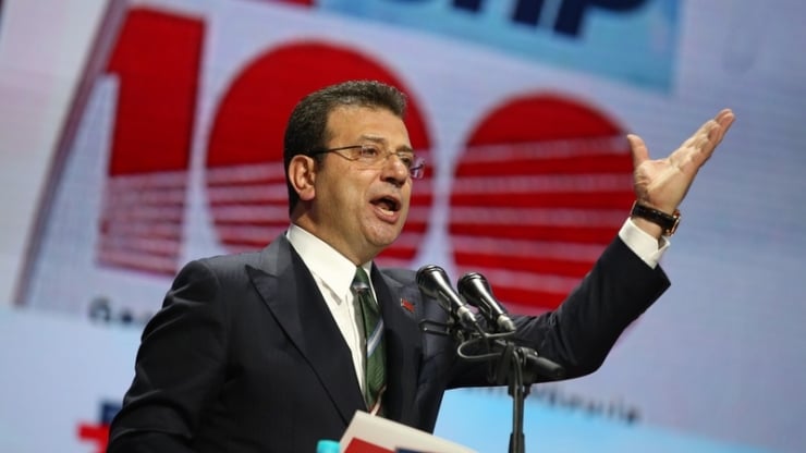 İmamoğlu, Erdoğan ve Gürlek'e çıkıştı: Arkadaşlarımı bırakın