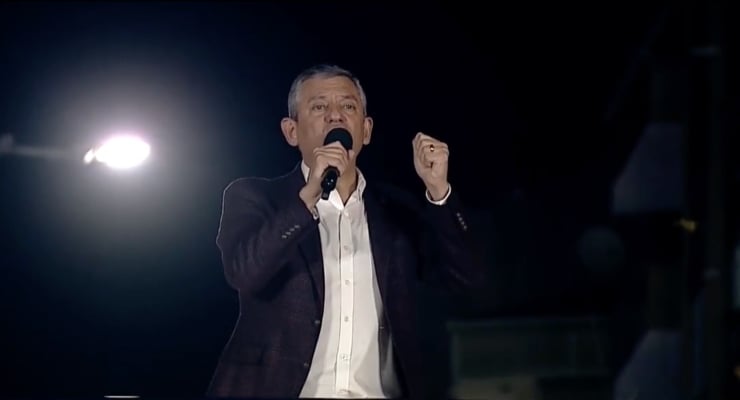 Özel'den Mine Kırıkkanat'a 'kılıç artığı' tepkisi: Kınıyorum