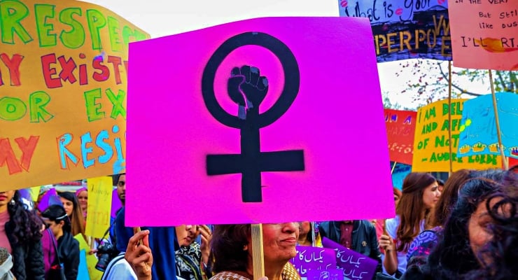 Kadın cinayetine ömür boyu hapis düzenlemesi İtalya'da yasalaştı