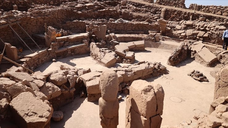 Karahantepe'de amfi tiyatro benzeri yapı ortaya çıkarıldı