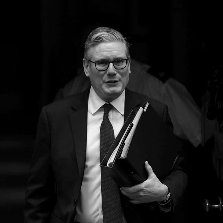 Keir Starmer milletvekilliğinden de istifa etti - Diken