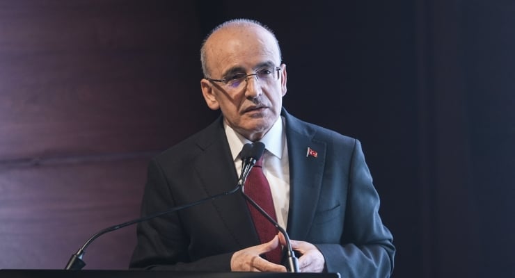 Şimşek: Akaryakıt fiyatındaki artışın yüzde 75'ini vergiden karşılıyoruz