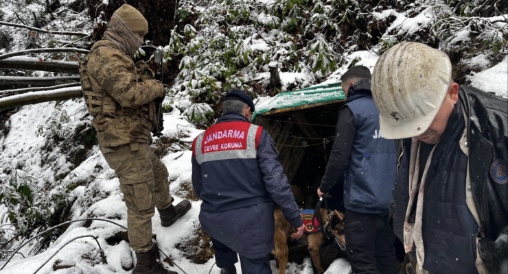 Zonguldak'ta  ruhsatsız 10 maden ocağı imha edildi