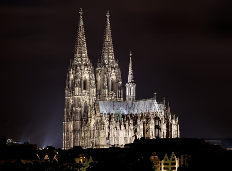 Köln Katedrali turistlere ücretli olacak