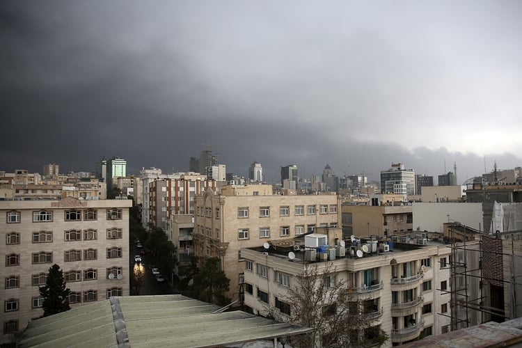 Tahran'da zehirli bulutlar: 'Kalıcı sağlık sorunlarına yol açabilir'