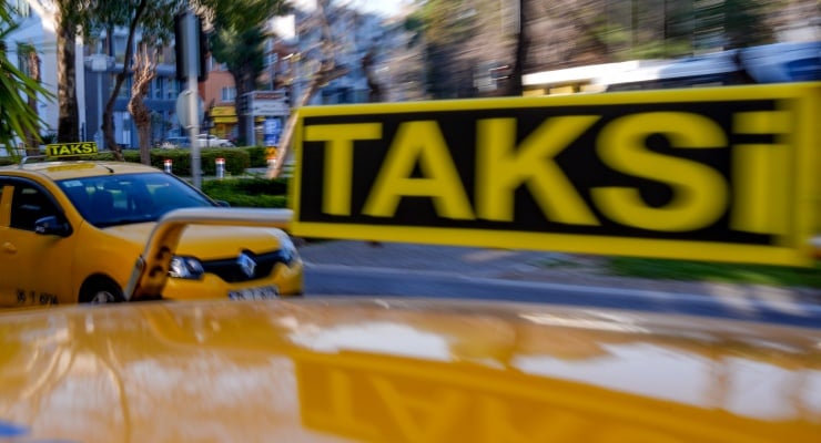 İzmir'de taksi şoförünü öldüren kişi tutuklandı