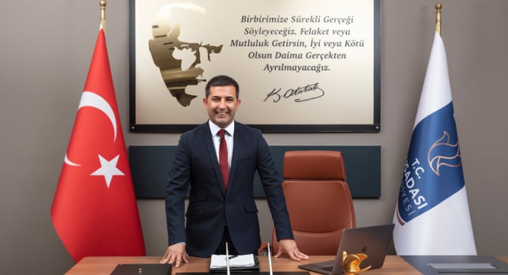 Kuşadası belediye başkanı: Hizmetlerimiz varlığını 'koltuğa' bağlayan birini rahatsız etti