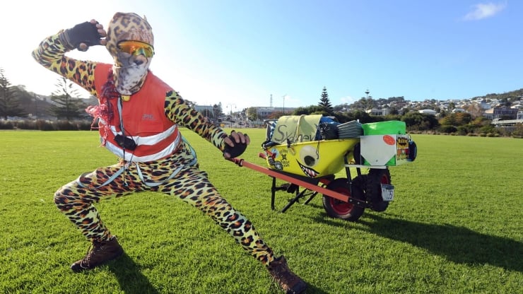 'Kedi adam' 6 bin 440 kilometrelik yürüyüşünü tamamladı