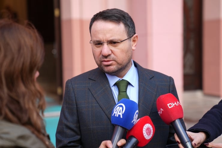 Adalet bakanı 'Bazı çocuk suçlarından aileleri de sorumlu tutulabilir' demiş