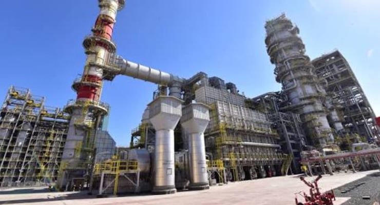 Kuveyt'te de petrol rafinerisine İHA saldırısı