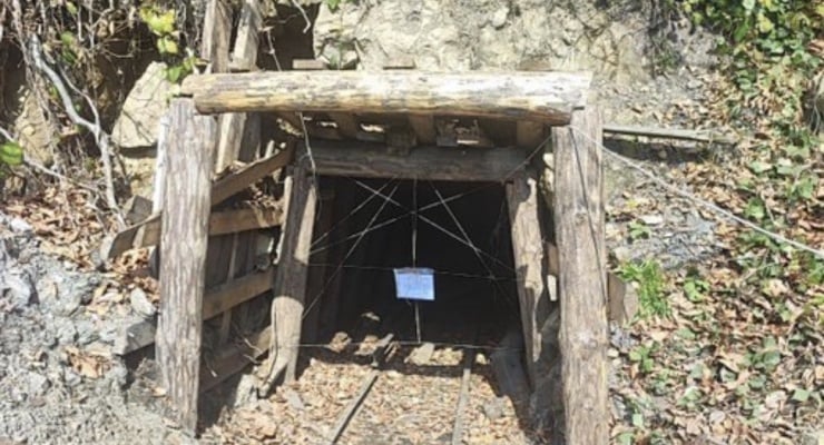 Zonguldak'ta ruhsatsız sekiz maden ocağı imha edildi