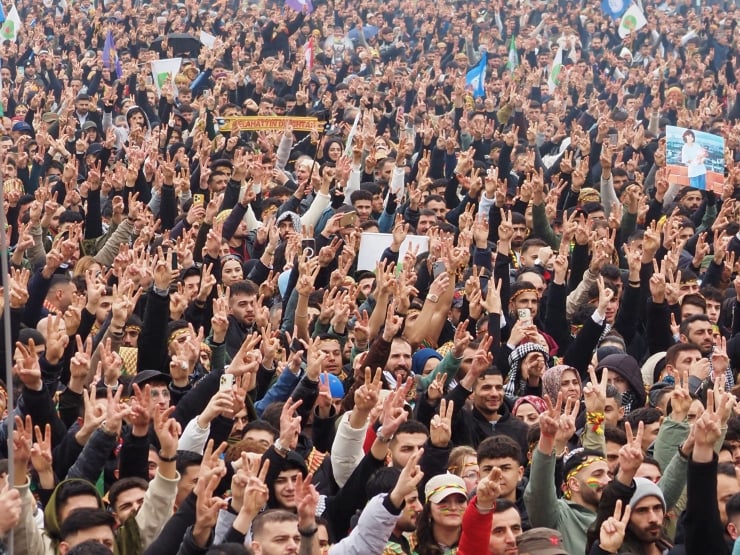 Nevruz kutlamasında 'PKK propagandası' gerekçesiyle 38 gözaltı
