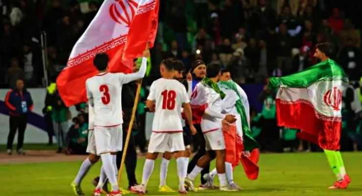 İran, sporcular için 'düşman ülkelere' seyahat yasağı getirdi