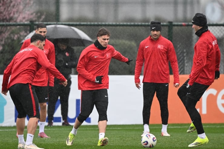 Türkiye ve Kosova'nın ilk 11'leri belli oldu