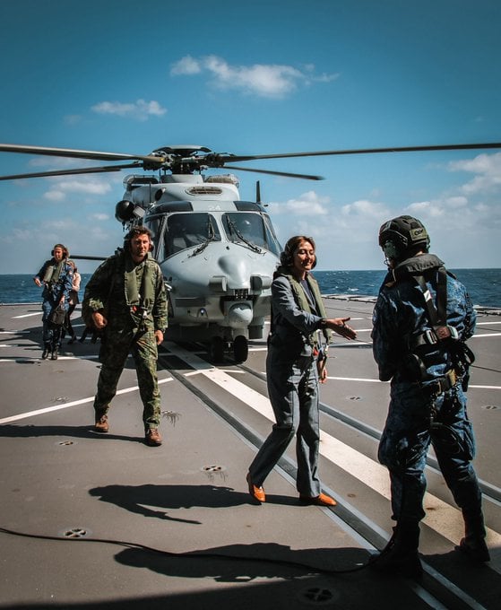 Dilan Yeşilgöz hedefte: 100 bin avroluk ziyaret Hollanda siyasetini karıştırdı