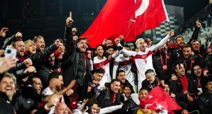 Dünya Kupası: Milli Takım'ın Paraguay maçının saati değişti