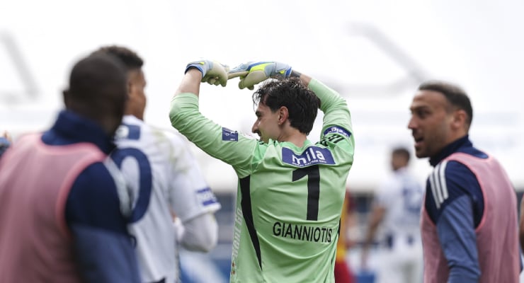 Kasımpaşa kalecisi 'kaleden kaleye' gol attı