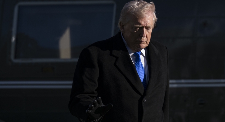 Trump: Özür dileyecek bir şey yok, Papa yanılıyor