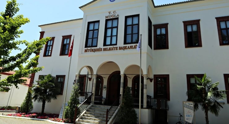 Muğla belediyesinde 'taciz' iddiası: Reklam A.Ş. yönetim kurulu başkanı gözaltında