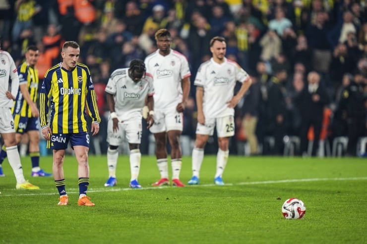 Fenerbahçe-Beşiktaş maçındaki penaltı için eski hakemler ne diyor?