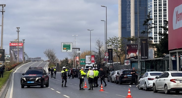 İsrail konsolosluğu önünde saldırı: İki kişi daha gözaltına alındı