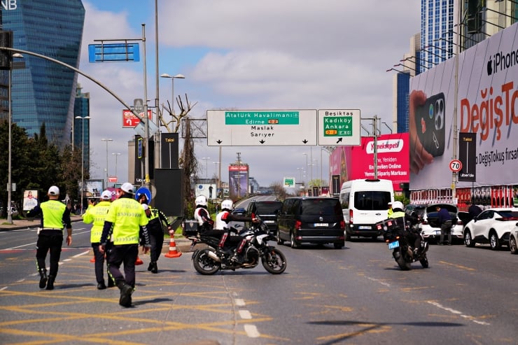 İsrail konsolosluğu önünde saldırı: Gözaltı sayısı 10'a çıktı