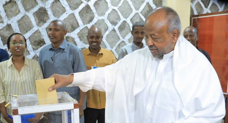 Cibuti'de 'seçim': Guelleh yüzde 98 oyla altıncı kez cumhurbaşkanı