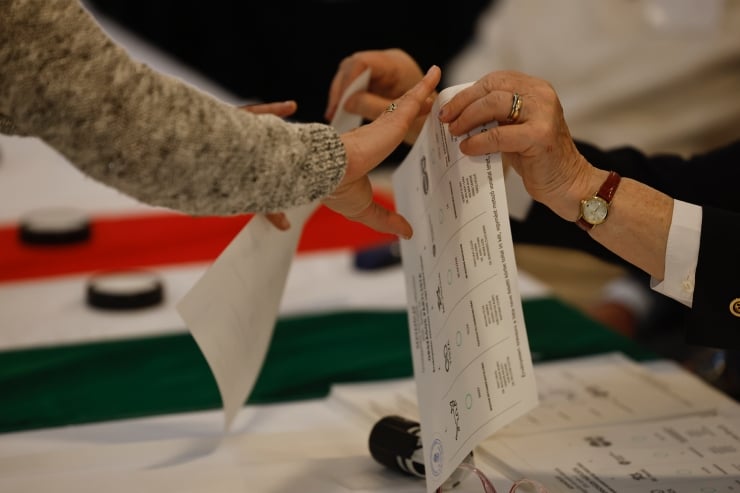 Macaristan'da genel seçim: Sandıklar kapandı