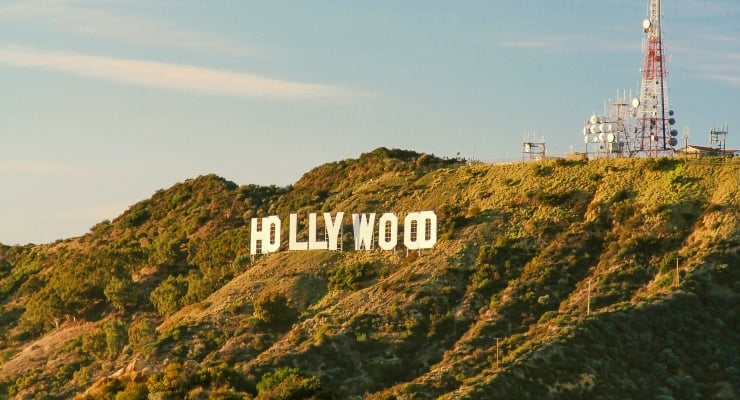 Hollywood, Paramount-Warner Bros. birleşmesine karşı