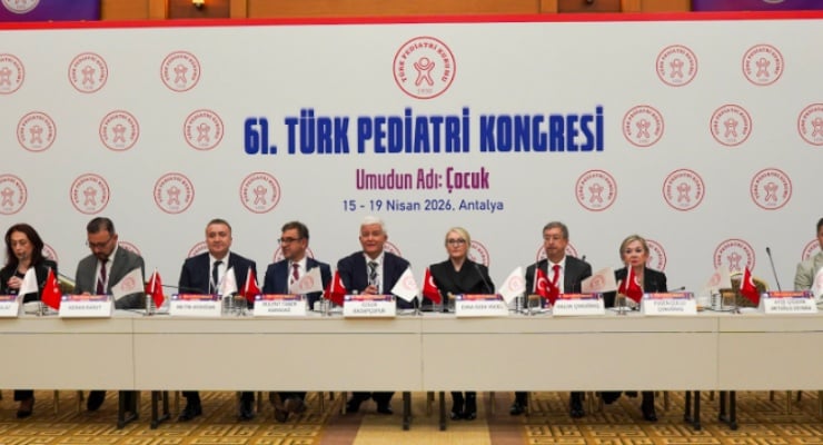 Çocuk sağlığı ve hastalıkları hekimleri: Tek sorumlu tetiği çeken çocuklar değil