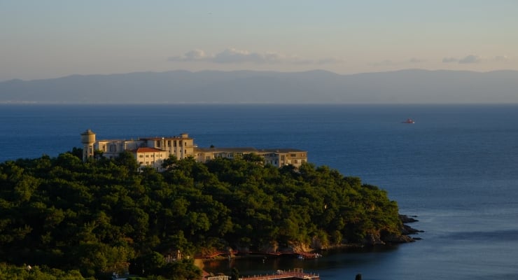Heybeliada Sanatoryumu'nun Diyanet'e tahsisi yeniden gündemde