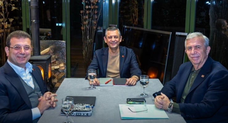 Özel, İmamoğlu ve Yavaş'tan ortak paylaşım: Biz birlikte güçlüyüz
