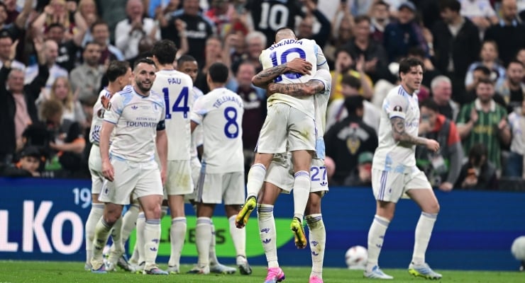 Avrupa Ligi'nde şampiyon Aston Villa