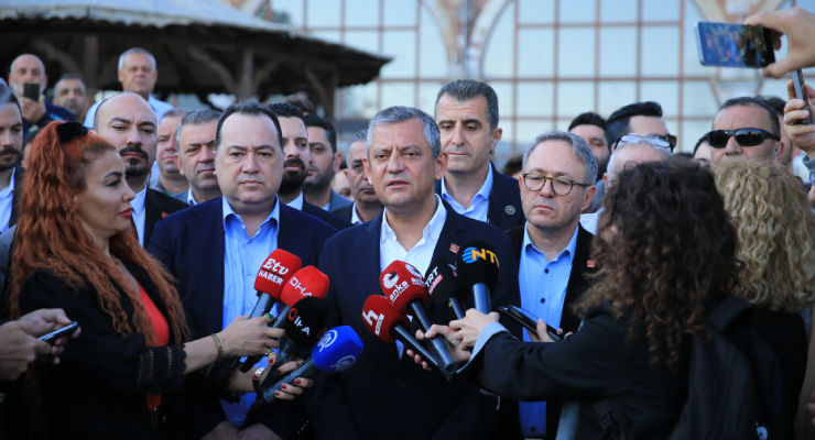 Özel: Yeni parti kurmayacağız, kimse istifa etmesin
