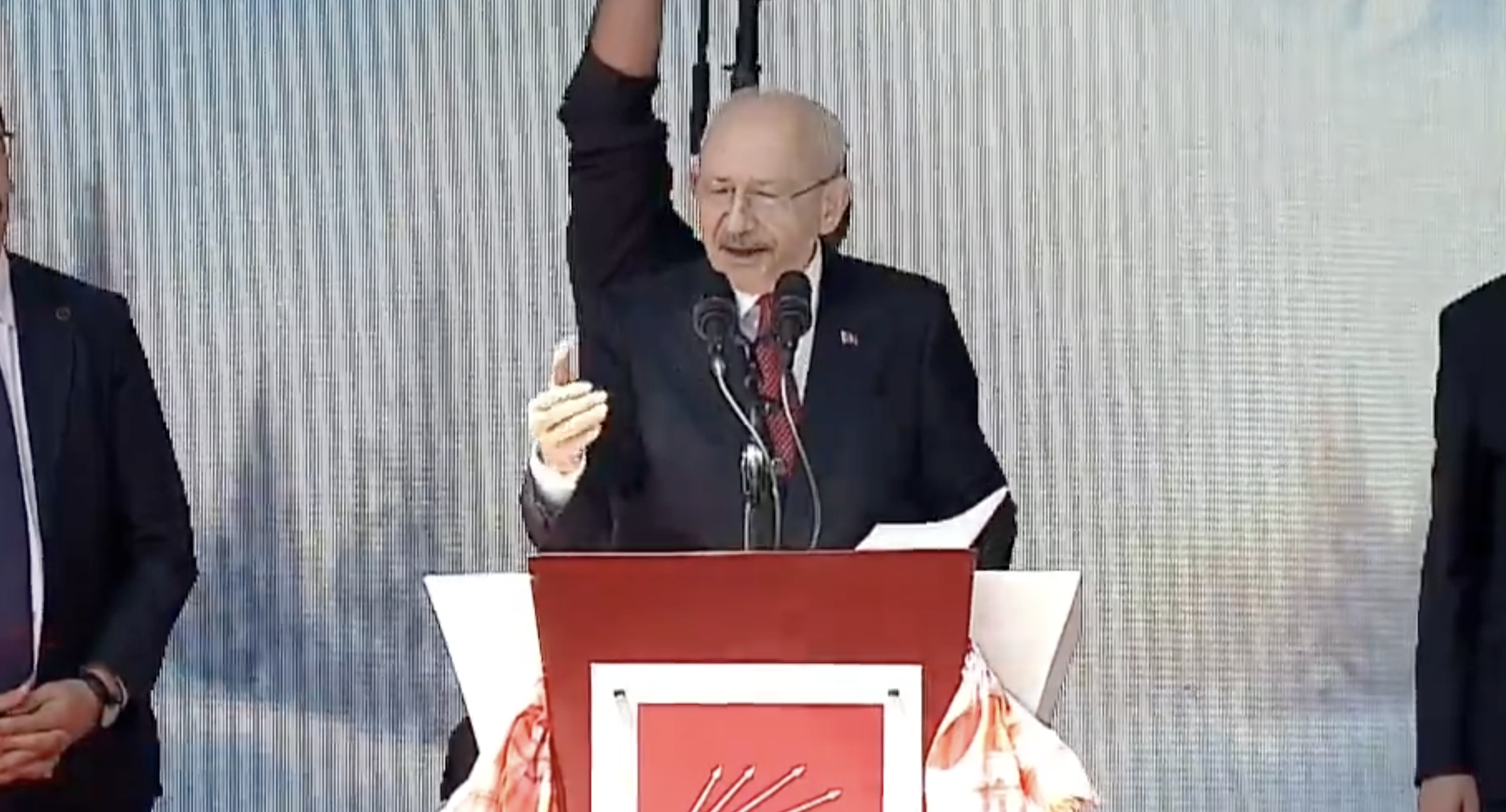 Kılıçdaroğlu: Saray dalkavuklarına, beşli çetelere, uyuşturu baronlarına geçit vermeyeceğiz