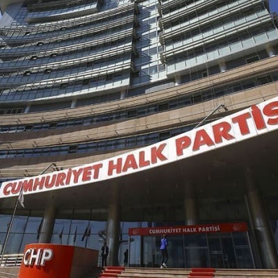 264 eski milletvekili CHP'den istifa etti