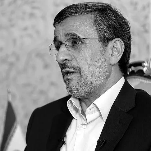 Ahmedinejad 'Mossad ilişkisi'ni yalanladı