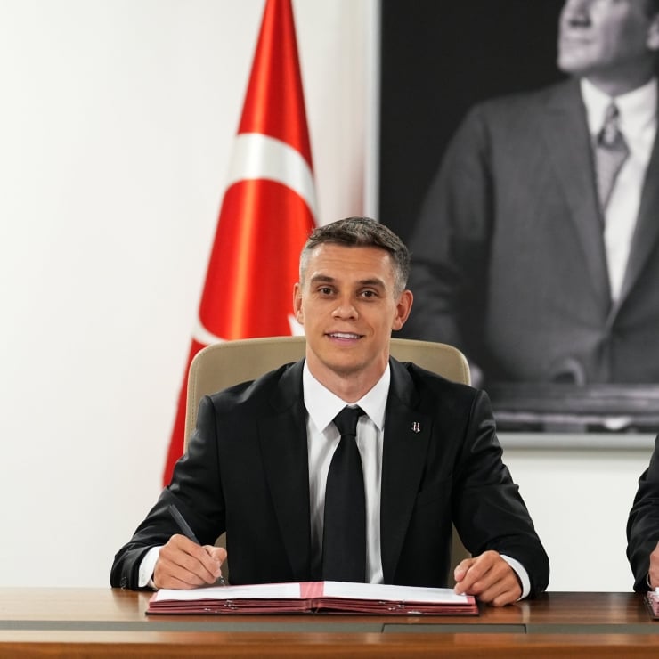 Beşiktaş, Trossard transferinin detaylarını açıkladı