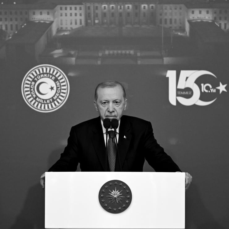 Erdoğan: FETÖ tehlikesi devam ediyor