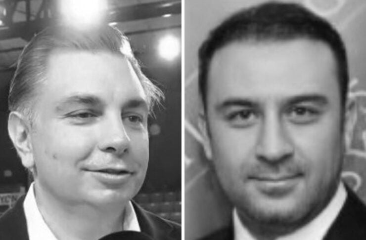 Two men in suits shown in a black‑and‑white split image; left is a reporter holding a microphone labeled 'Gündem Beşiktaş', right is a posed man in a suit.
