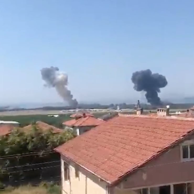 Yalova'da F-16 Eğitim Uçağı Düştü: Pilot Son Anda Kurtuldu