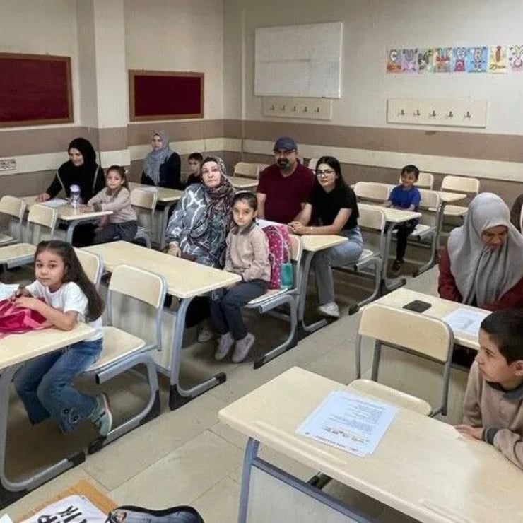 Kamu çalışanlarına uyum eğitimi izni: Beş günde üçer saat - Diken
